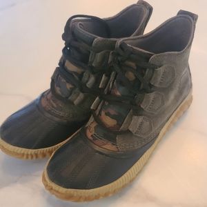 Sorel camo out n about boots